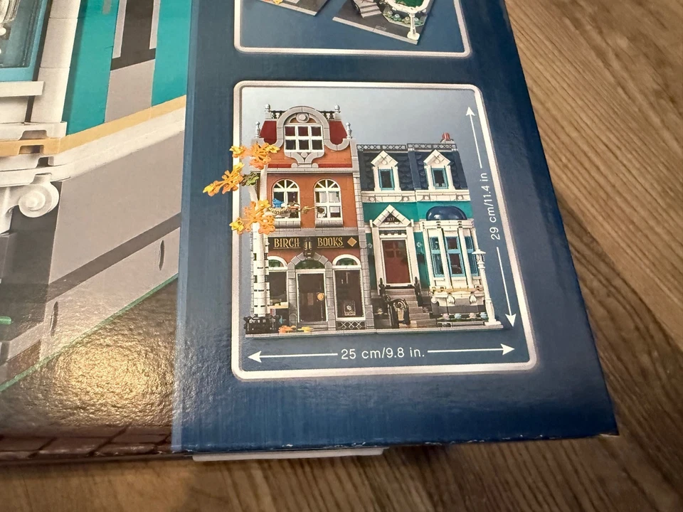 LEGO® Creator Expert 10270 Buchhandlung NEU & OVP - Bild 2 von 4