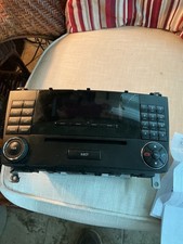 2001-2005 Mercedes W203 C240 Amfm Radio Cd Disc Player A203-827-39-42 Oem
