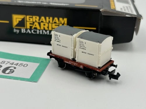 Graham Farish N 377-340 Conflat With 2 AF Containers BR Insulated White