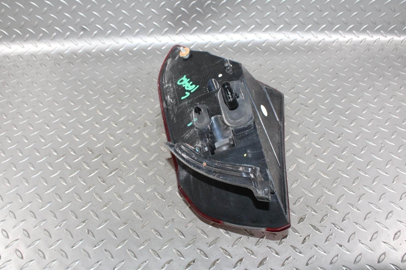 14-20 GHIBLI LH Driver Left Quarter Mounted Taillamp Taillight Brake Lamp OEM OE