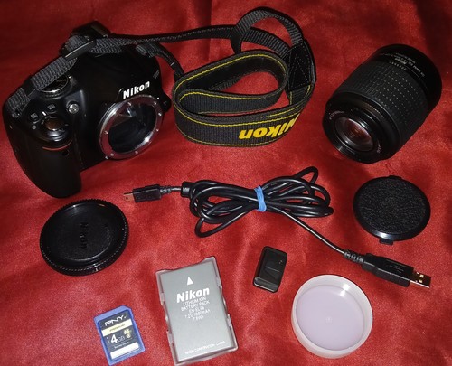 Appareil Photo Reflex Nikon D3000 - Capteur 10Mpix DX - Livré Avec Accessoires (batterie, Chargeur...) - Occasion