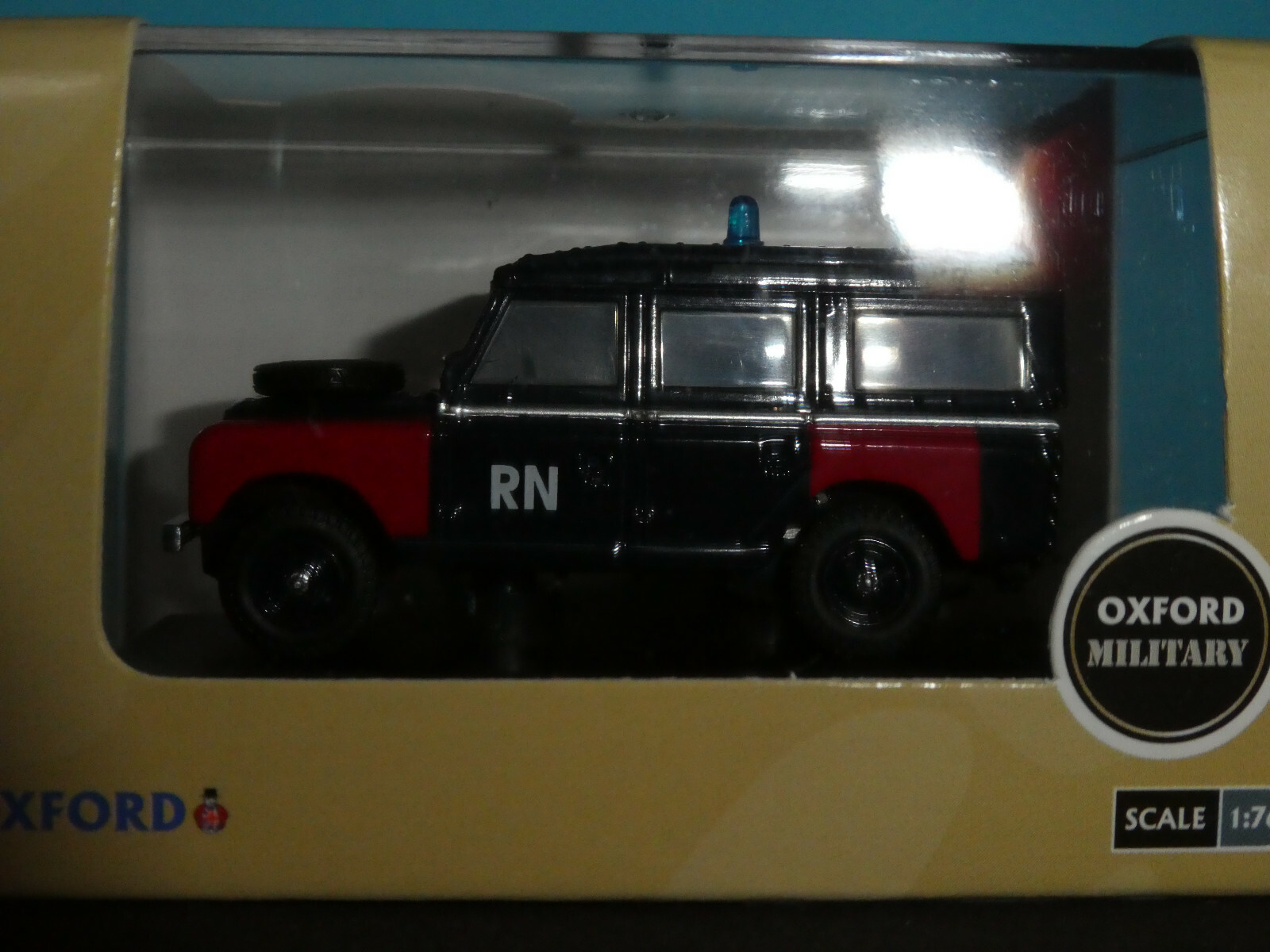 Oxford Diecast 76LAN2021 Land Rover Series 2 Royal Navy Bomb