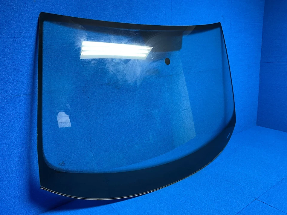 VOLKSWAGEN TIGUAN SUV 2018-2022 2,0 L L4 GAS PARABRISAS DELANTERO VENTANA CRISTAL OEM Foto 3 de 4