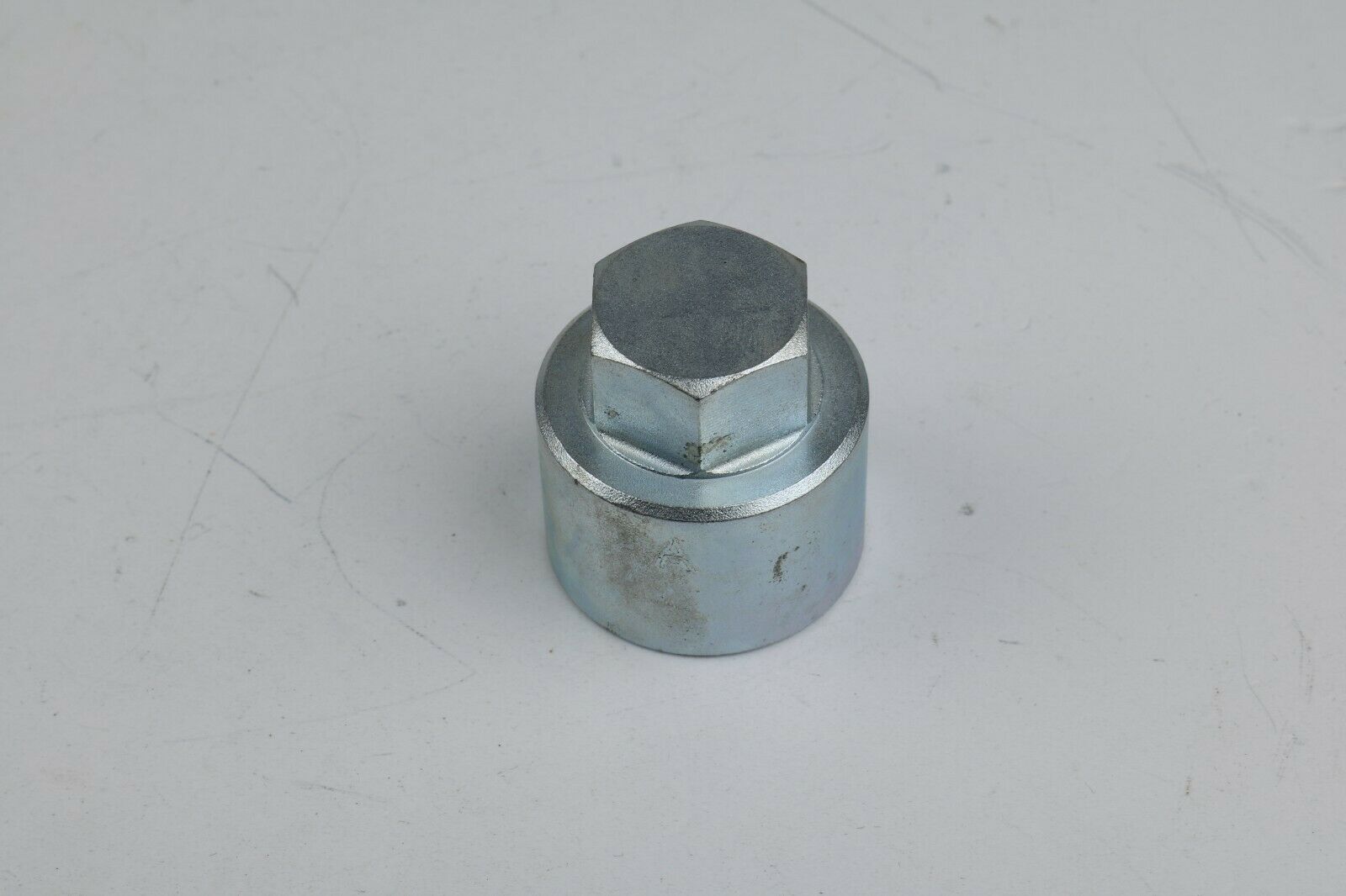 1 Replacement GENUINE Locking wheel nut KEY Code A for Discovery 3 & 4