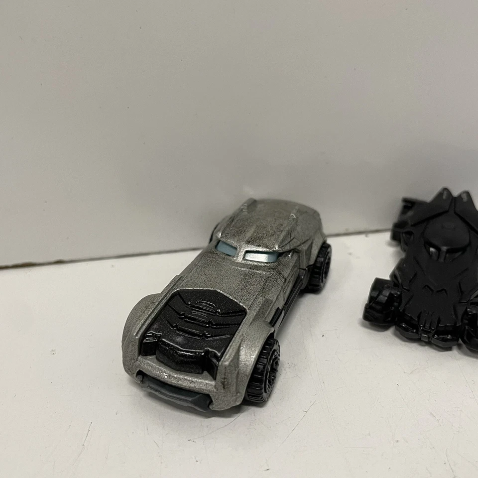Hot Wheels 2013-2015 DC Universe Batman Car Lot Of 3 Batmobile Diecast - Image 2 of 4