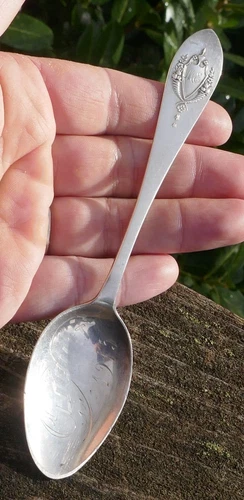 Antique Dated 1915 Sterling Silver Cloquet, Minnesota Souvenir Spoon