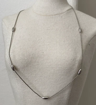 Petit COLLIER VINTAGE signé AVON Argenté petite perle 39,5cm 💗 - Photo 1/4