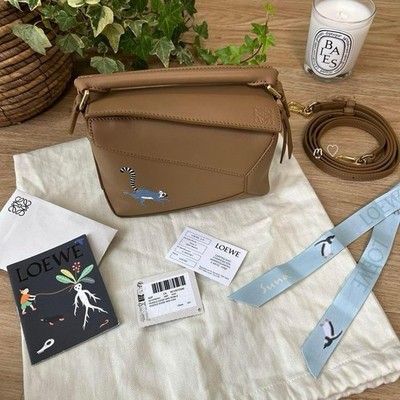 pa LOEWE ボックス 16個 未使用 Small Puzzle Edge bag in classic calfskin Beige - LOEWE