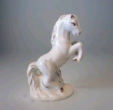 Pferd steigend dekorative Porzellanfigur ca. 14,4 cm L ca. 9, 5 Breit  weiß-gold