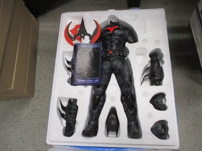 Prime 1 Studios Batman Arkham Knight Batman Beyond Statue
