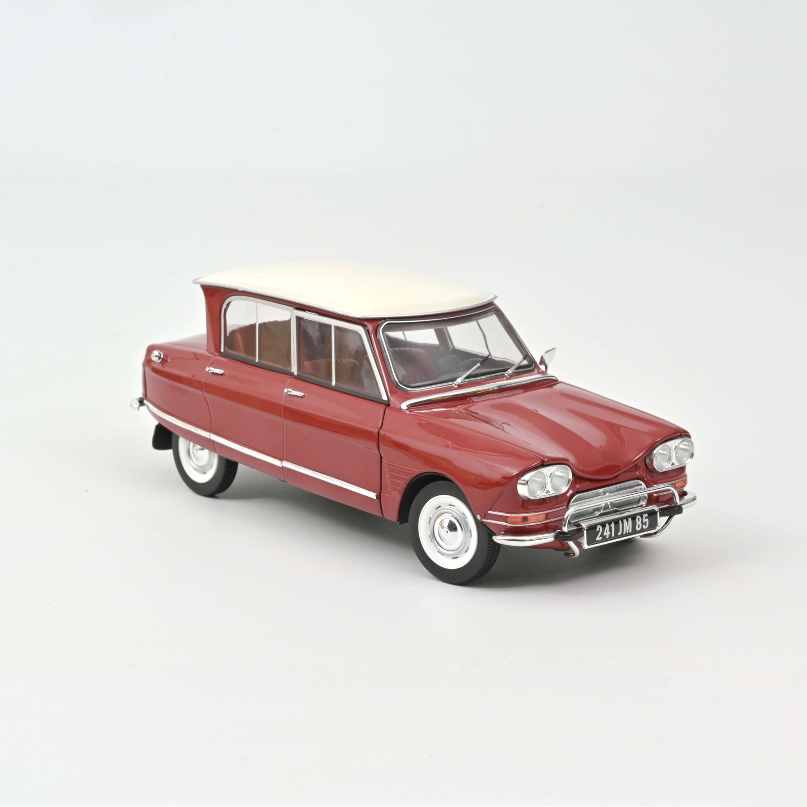 NOREV 181602 1:18 Citroen Ami 6 Club 1968 - Corsaire Red