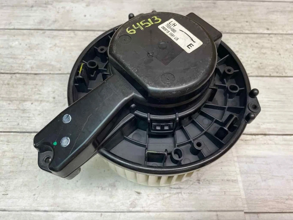 Honda Accord blower motor 2018 to 2022 ac front under dash assy OEM 79310TVAA02 - Image 3 of 4