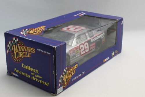 Winners Circle 1:18 Chevrolet Kevin Harvick 29 Goodwrench Car - Picture 2 of 2
