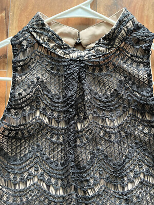 Women's Beautiful Haute Monde Sleeveless Black Lace Fashion Women's Beautiful Haute Monde Sleeveless Black Lace Fashion