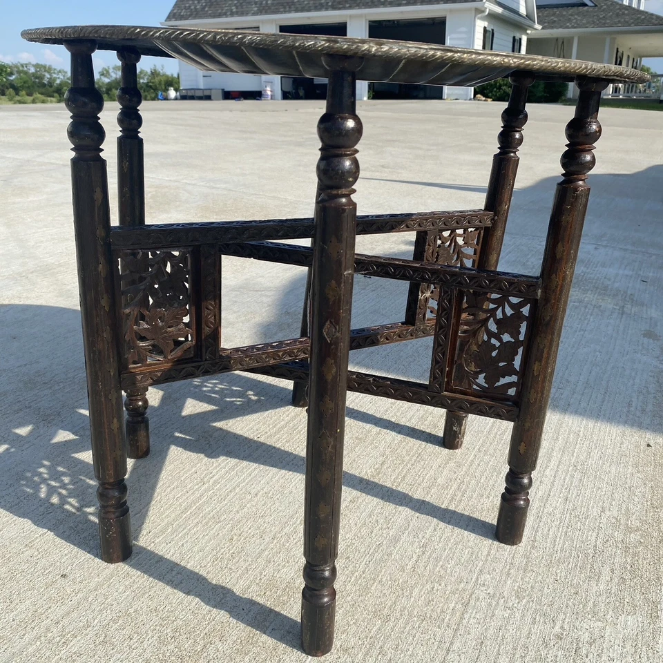 Vintage Moroccan Etched Brass Tin Round Tray Wood Folding Legs Coffee Table - Image 3 of 4
