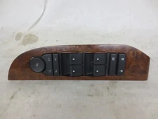 07-09 Tahoe Suburban Yukon master power window switch power fold mirrors