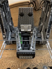 75104 LEGO Star Wars Kylo Ren's Command Shuttle