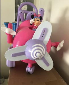 kiddieland minnie activity plane