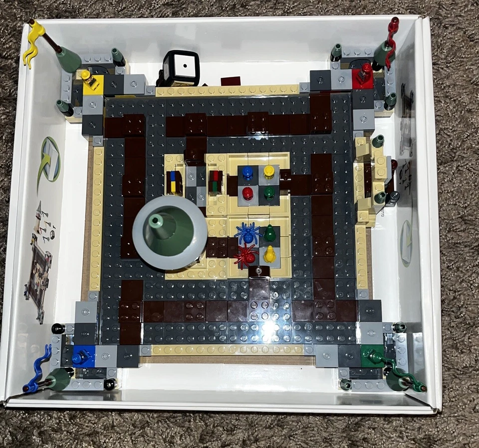 Lego 4567574 Harry Potter Hogwarts Lego Game -Missing A Few Pieces -Sold As Is - Image 4 of 4
