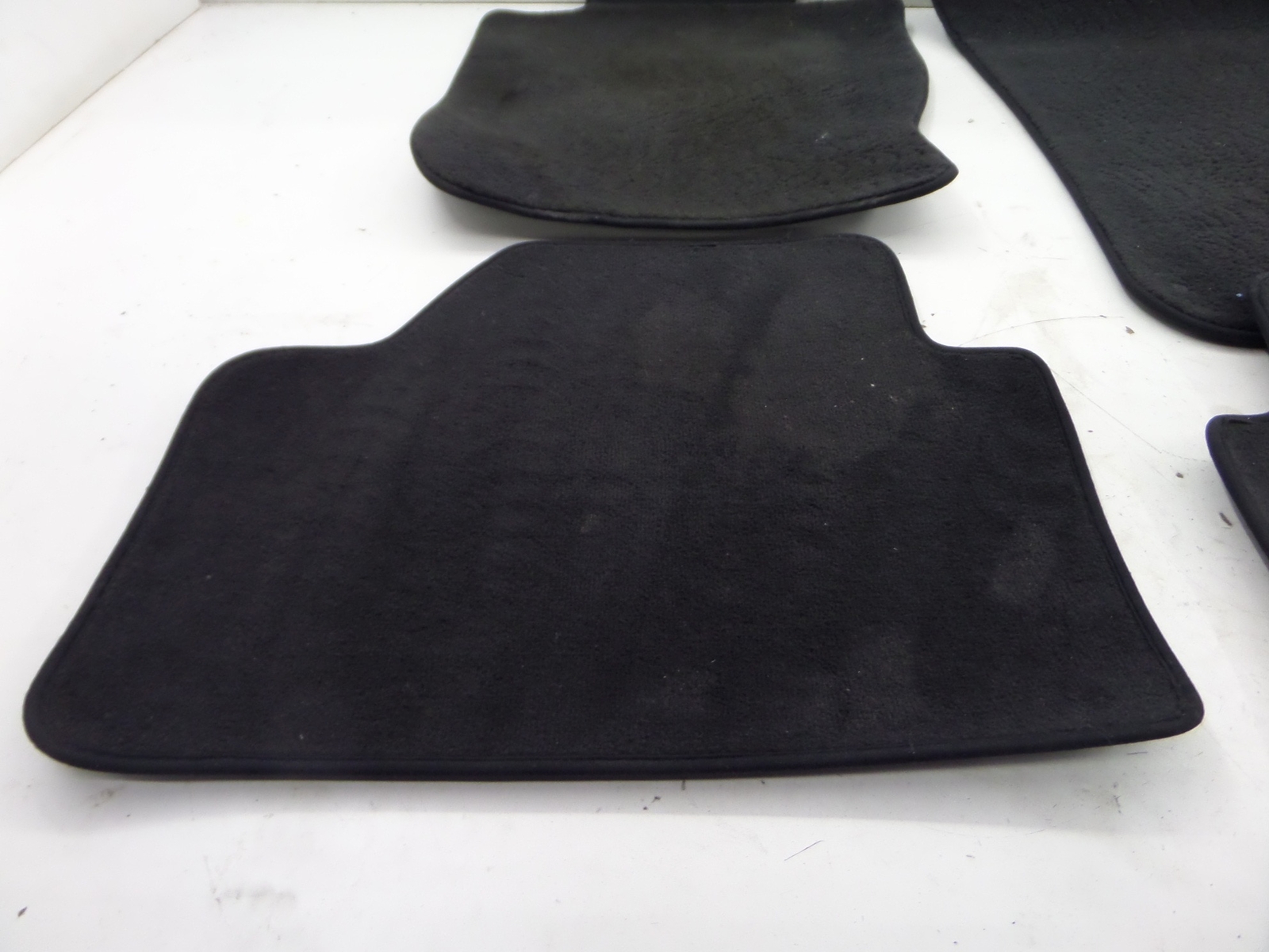 BMW X1 Floor Mats E84 1215 OEM 10648011 eBay