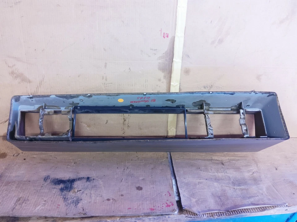 OLDSMOBILE REGENCY BROUGHM TABLERO CALIBRE BISEL APLIQUE MOLDURA 1981-1985 Foto 2 de 4