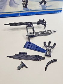 LEGO Alpha Team 4748 Ogel&rsquo;s Mountain Fortress Incomplete Parts w/ Box & Terrain