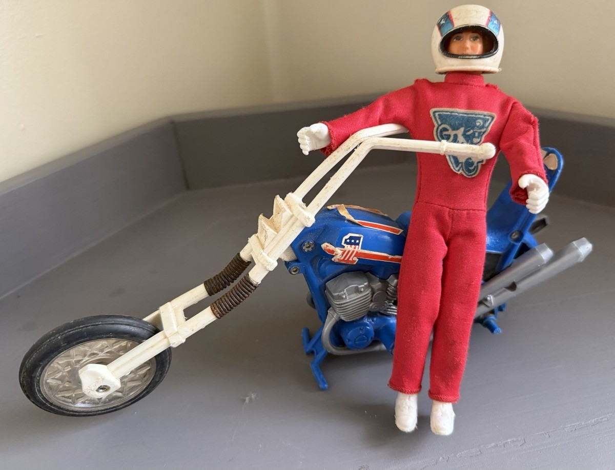 Vintage Evel Knievel Red Suit Action Figure & Stunt Chopper