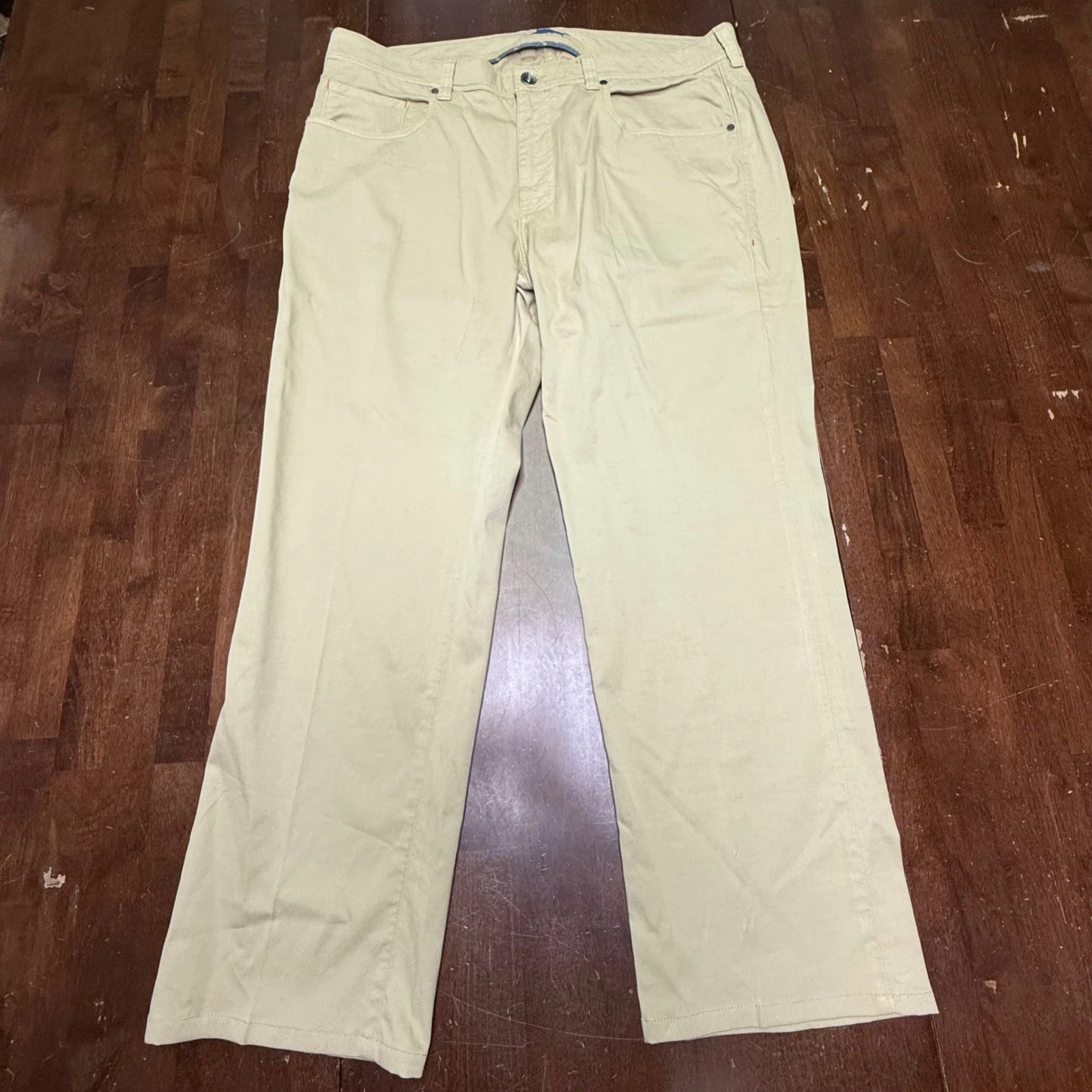 Tommy Bahama Boracay Pants Mens Fits 38x30 Khaki Pima Cotton Modal Stretch Chino