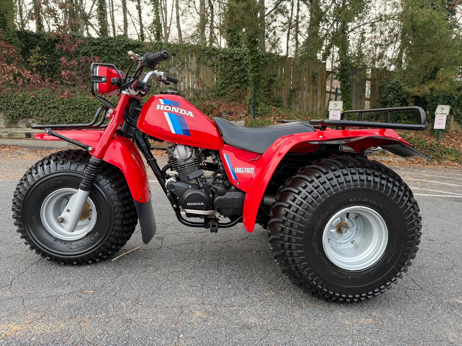 HONDA BIG RED ATC200