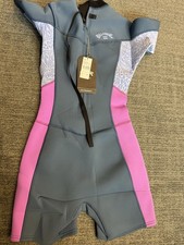 Brand New Ladies Billabong Size 10 Euro Blue Floral Short Sleeve Shorty Wetsuit