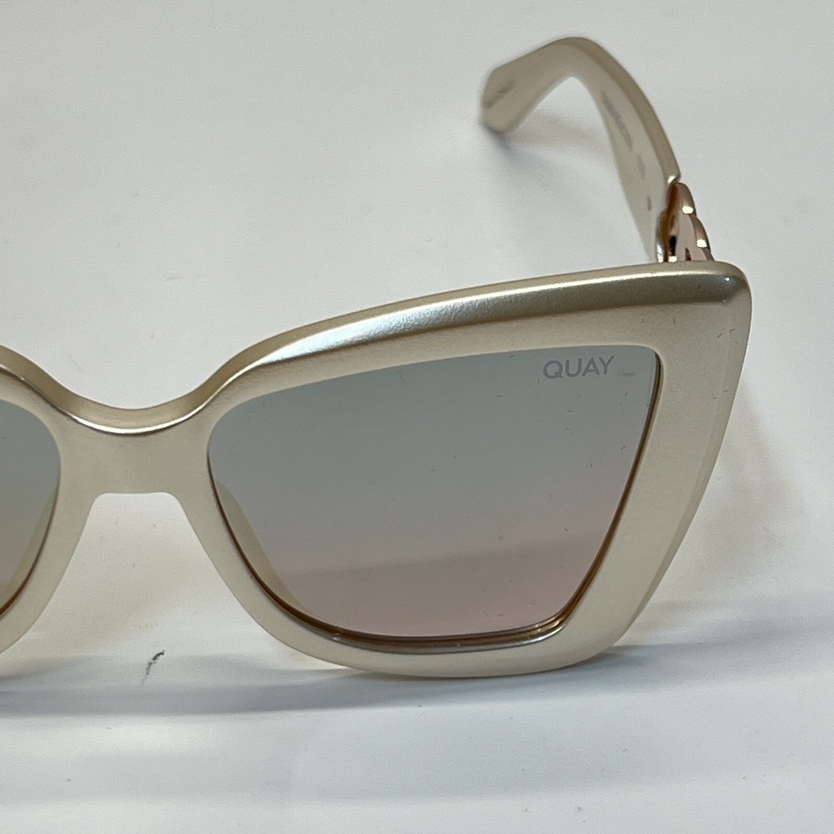 128 New Quay Australia CHAIN REACTION Cat Eye Oversize  display picture 2