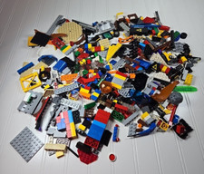 LEGO 1 LB 11OZ MISC PIECES w/Juniors Plastic Brick Storage Case Red Bin 4 Stud