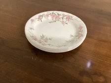 SET OF 4 CORELLE WISTERIA 7.25" SALAD/DESSERT PLATES