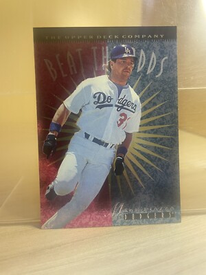 c6 Mike Piazza #145, Los Angeles Dodgers 1996 Upper Deck Beat The Odds