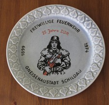 Original Erinnerungs - Teller Freiwillige Feuerwehr SCHILDAU 25 Jahre DDR 1974
