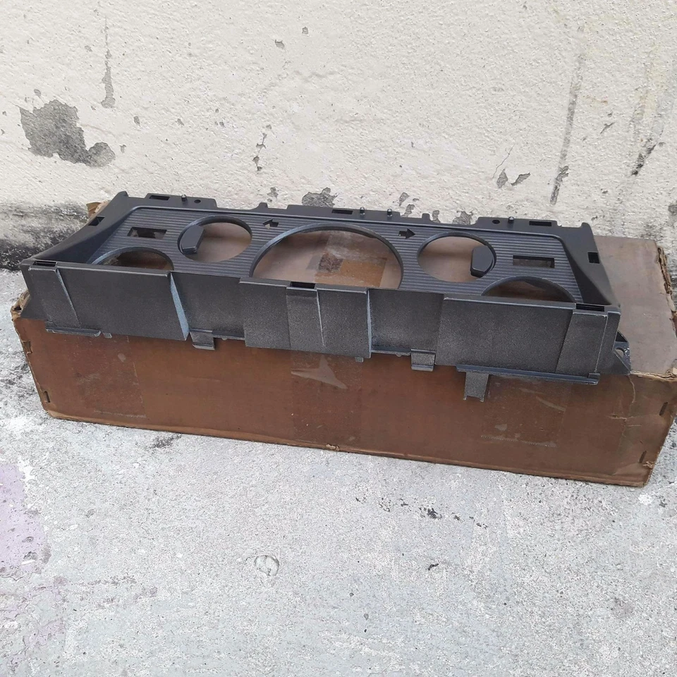 尼桑 DATSUN 720 4x4 WD 皮卡车外壳仪表盘仪表挡板 NOS — 第 3/4 张图片