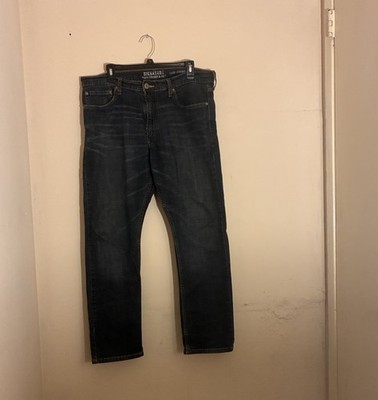 Signature by Levi Strauss & Co Men's Slim Fit Straight Leg Dark Wash Blue Jeans