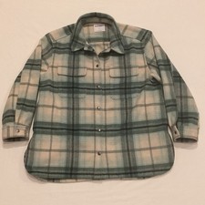 Womens Old Navy Flannel Jacket Heavy Weight Plaid Snap Closures Sz L