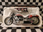 2002 1:9 Scale Vance & Hines Screamin' Eagle NHRA Pro Stock Bike Racing Champion
