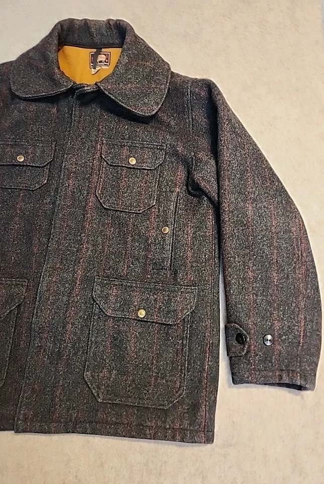 Vintage 50’s Woolrich Men’s Lined Herringbone Wool Mackinaw Hunting Jacket Sz 40 - Image 4 of 4