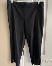 COUNTERPARTS Women's Size 14 Black Capri Cropped Pants,  EUC