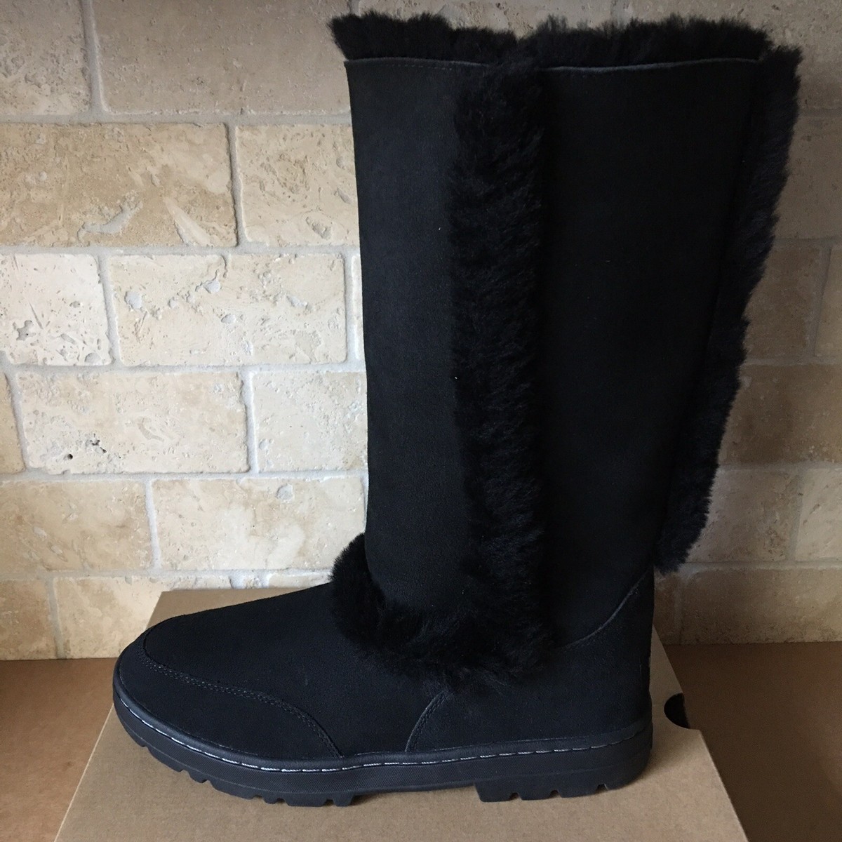 UGG SUNDANCE TALL II REVIVAL BLACK SUEDE SHEEPSKIN BOOTS SIZE US 6