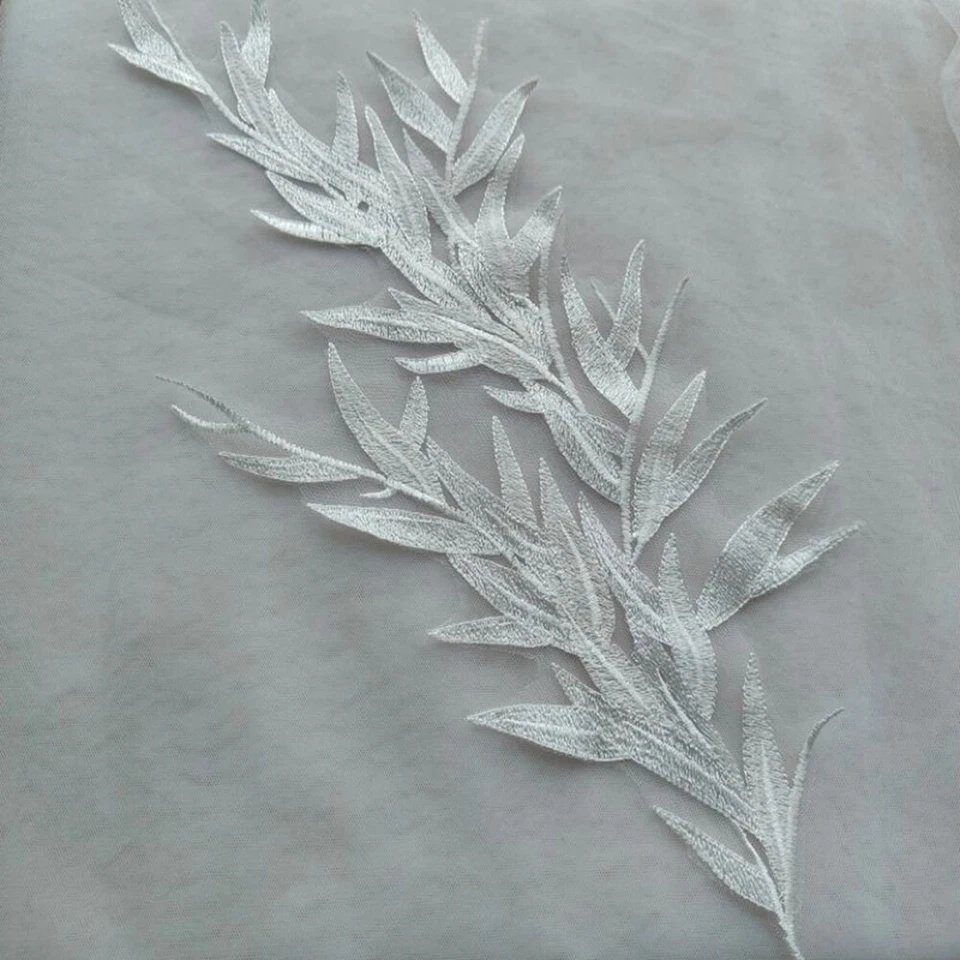 1Pcs Leaf Shape Embroidered Patches Clothing Wedding Dress Sewing Applique Decor - Image 4 of 4