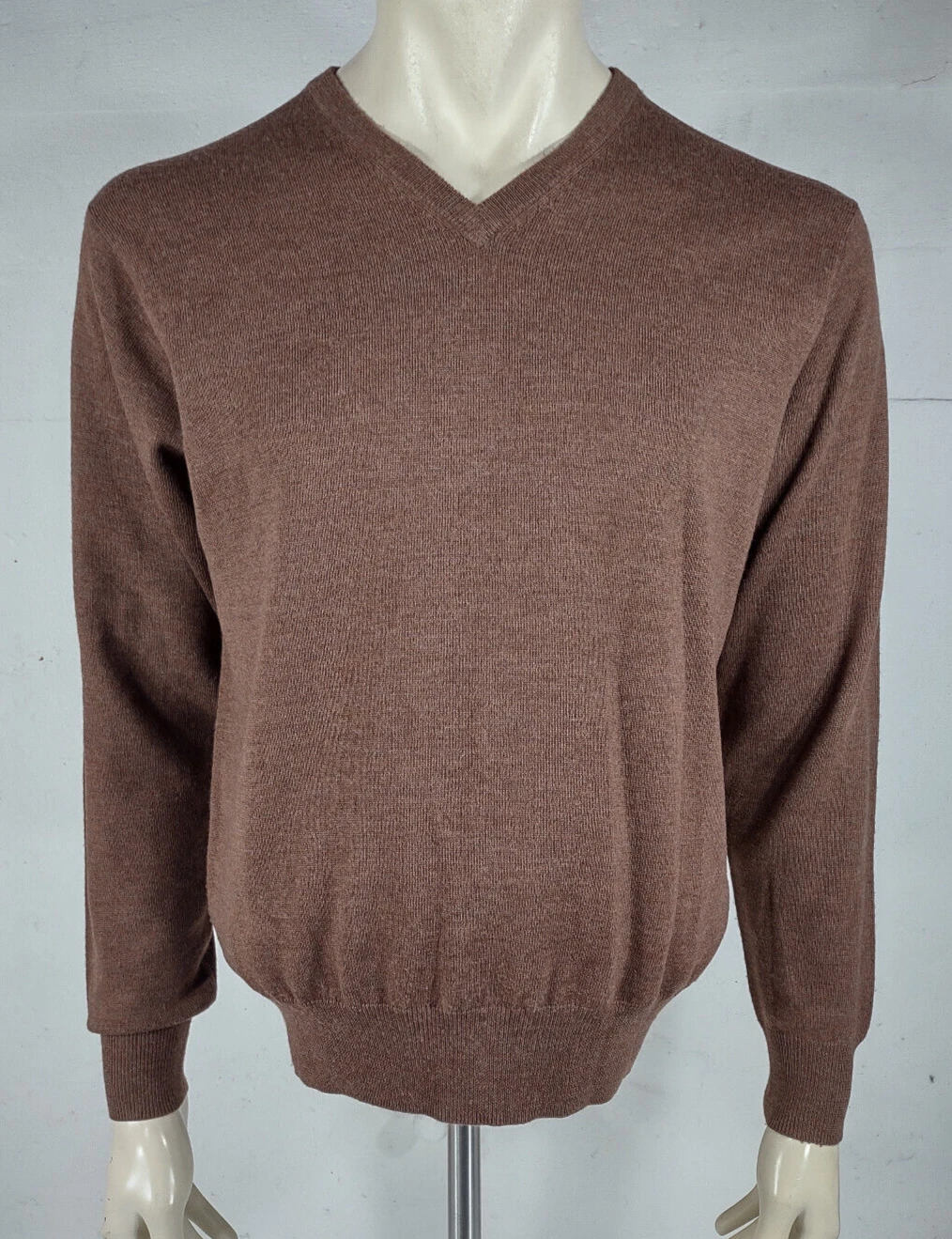 Peter Millar brown 100% Merino Wool V-Neck Pullover sweater mens Medium