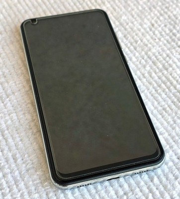 Android Smartphone M11 Pro mit 750GB internem Speicher und Gummihülle