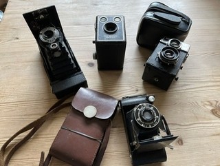 Cameras Six 20 Kodak Brownie & Folding 2A; Lubitel 6x6; Six 20 Kodak Junior;