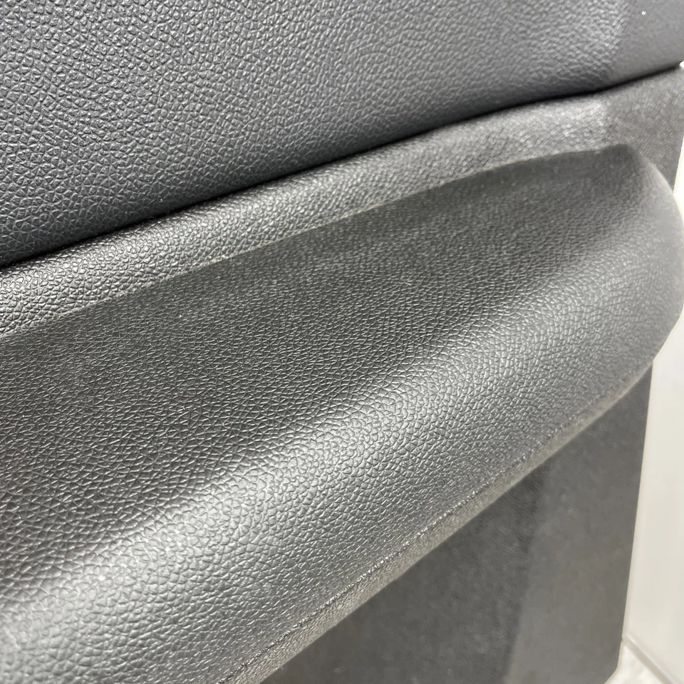 Chevy Silverado GMC Sierra 2007-2009 pasajero panel de puerta delantera ébano Foto 2 de 4