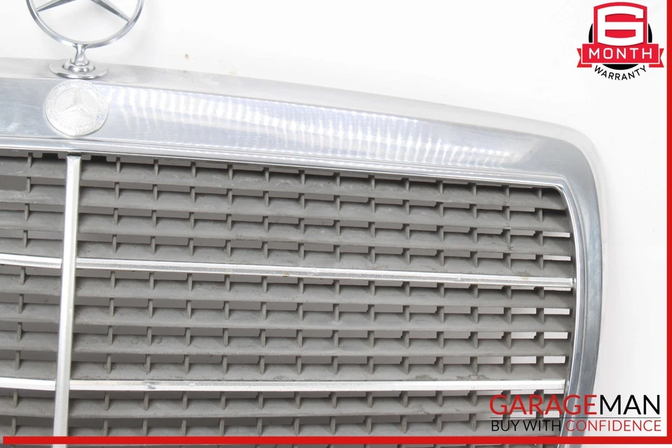 Grelha frontal superior 84-93 Mercedes W201 190E 190D 2018880023 fabricante de equipamento original - Imagem 3 de 4