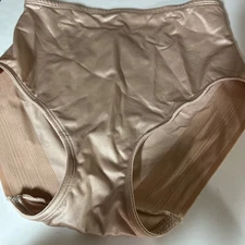 RUBY RIBBON Beige Tan Nude SZ LARGE Shaping Brief NEW Leg Grippers