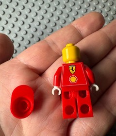LEGO RACERS -- F1 FERRARI ENGINEER MINIFIGURE WITH SHELL TORSO STICKERS 8144